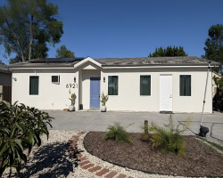 Board and Care in Van Nuys California 91406 at americawestplacement.com - America West Placement