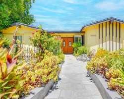 Board and Care in West Hills California 91307 at americawestplacement.com - America West Placement